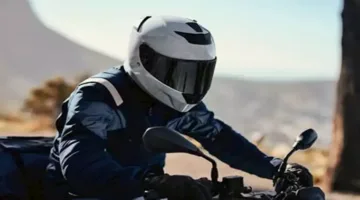 الداخلية: seized 562 motorcycles for not wearing helmets