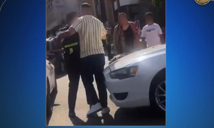 الداخلية: القبض على المتسبب في اعتداء على رجل مرور الداخلية: القبض على المتسبب في اعتداء على رجل مرور