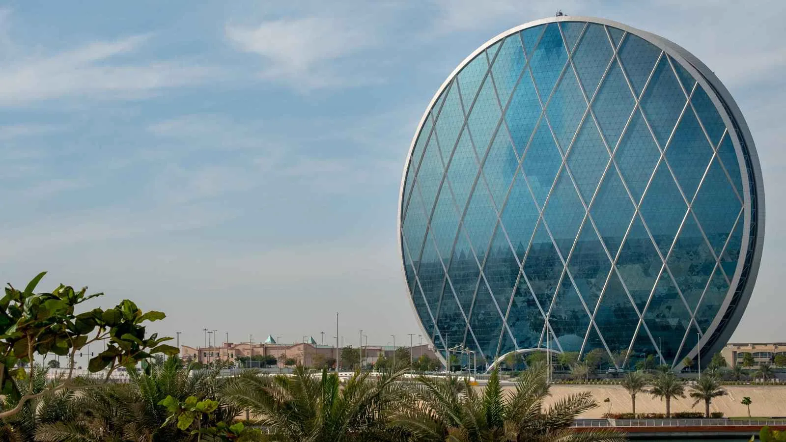 «الدار» الإماراتية تحقق مبيعات تقارب مليار دولار في «فاهد» خلال أسبوع واحد