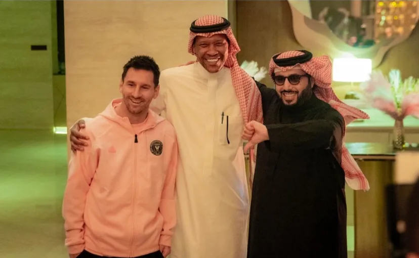 الدعيع يشعل النقاشات بعد مفاوضات ميسي الدعيع يشعل النقاشات بعد مفاوضات ميسي