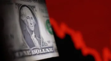 الدولار reaches lowest point in three and a half years.