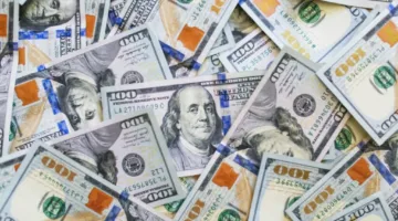 الدولار يسجل أدنى مستوى في البركة وأبوظبي الأول اليوم الأربعاء 4-6-2025 في منتصف تداولات السوق