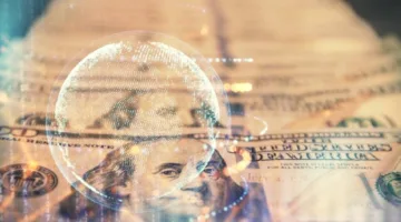الدولار ينخفض مع تزايد التوترات التجارية بين الولايات المتحدة والصين