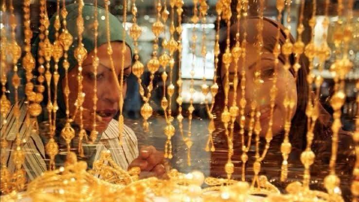 الذهب يشهد انخفاضاً غير متوقع.. أسعار اليوم في مصر وعيار 21 يصل إلى 4840 الذهب يشهد انخفاضاً غير متوقع.. أسعار اليوم في مصر وعيار 21 يصل إلى 4840
