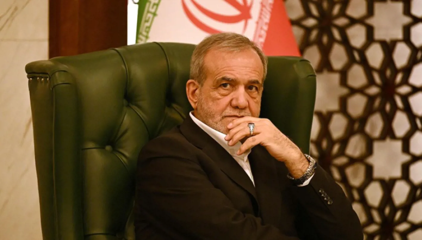 الرئيس الإيراني: سنقوم بإعادة إعمار المنشآت النووية في حال تم تدميرها الرئيس الإيراني: سنقوم بإعادة إعمار المنشآت النووية في حال تم تدميرها