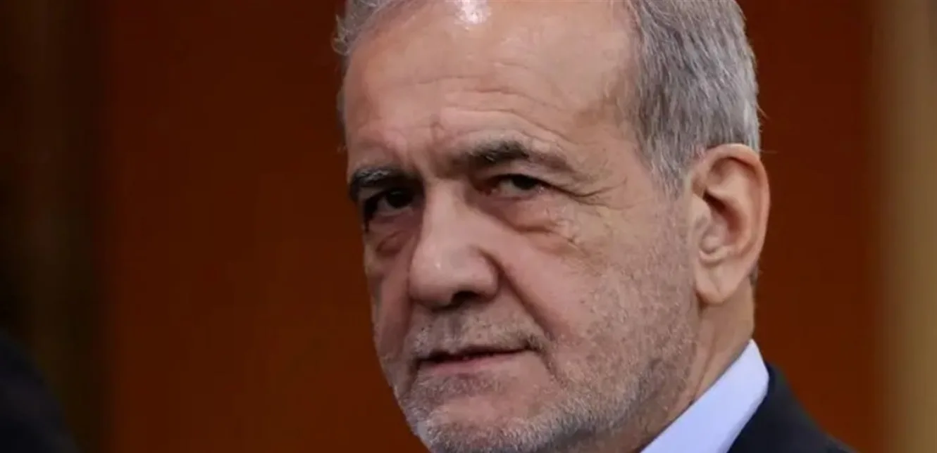 الرئيس الإيراني يؤكد: طهران لن تستسلم للقوة الرئيس الإيراني يؤكد: طهران لن تستسلم للقوة