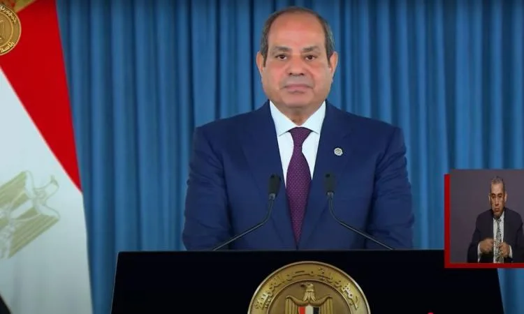 الرئيس السيسي للمواطنين: تخفيف الضغوط عنكم يأتي في مقدمة أولويات الدولة