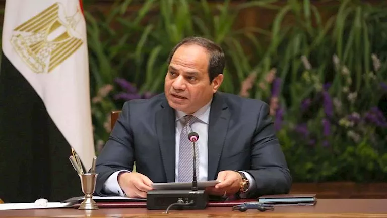 الرئيس السيسي يعتمد قانوناً ينظم عملية إصدار الفتوى الشرعية الرئيس السيسي يعتمد قانوناً ينظم عملية إصدار الفتوى الشرعية