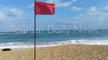 الرايات الحمراء تعلو سواحل القطاع الغربي في الإسكندرية