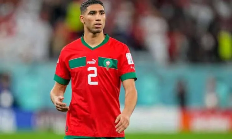 الركراكي يؤيد ترشيح حكيمي للفوز بجائزة الكرة الذهبية الركراكي يؤيد ترشيح حكيمي للفوز بجائزة الكرة الذهبية