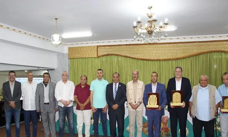 الزراعة المتقدمة لمواجهة تأثيرات التغيرات المناخية: ندوة في الكرام العالمية الزراعة المتقدمة لمواجهة تأثيرات التغيرات المناخية: ندوة في الكرام العالمية
