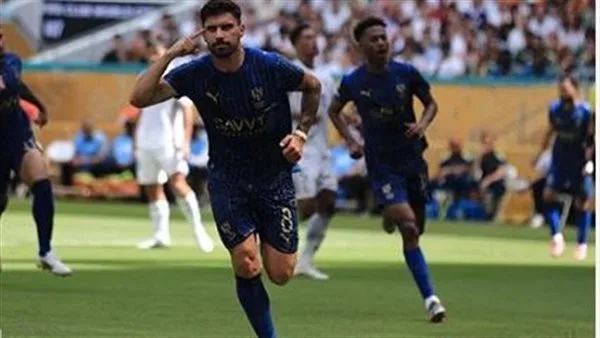 “الزعيم يفرض توازنًا على الملكي” .. الهلال يتقاسم النقاط مع ريال مدريد في كأس العالم للأندية “الزعيم يفرض توازنًا على الملكي” .. الهلال يتقاسم النقاط مع ريال مدريد في كأس العالم للأندية
