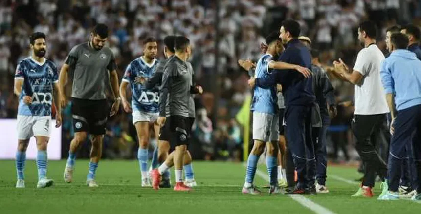 الزمالك يتعاقد مع ثنائي من بيراميدز.. شرط “السماوي” يحدد تفاصيل الصفقة الزمالك يتعاقد مع ثنائي من بيراميدز.. شرط “السماوي” يحدد تفاصيل الصفقة