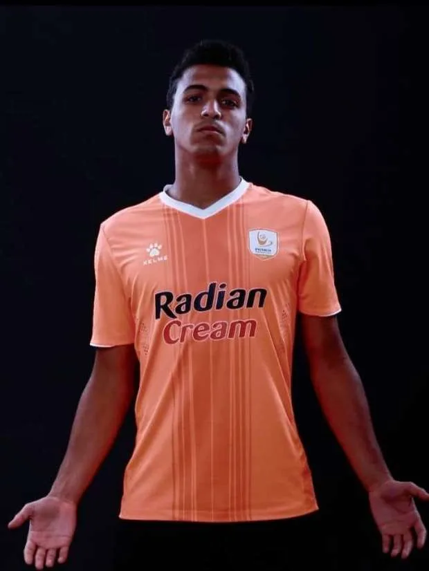 الزمالك يمنع الأهلي من التعاقد مع ياسين مرعي الزمالك يمنع الأهلي من التعاقد مع ياسين مرعي
