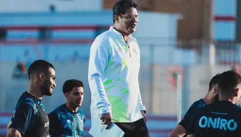 الزمالك يهدف للتعاقد مع مدرب أجنبي لقيادة الفريق في الموسم المقبل. الزمالك يهدف للتعاقد مع مدرب أجنبي لقيادة الفريق في الموسم المقبل.