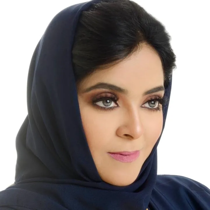 الساعة منتصف الليل