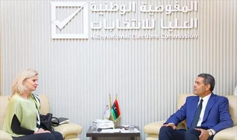 السايح يناقش مع مسؤولة أممية آخر التطورات في العملية الانتخابية.