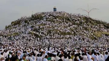 السعودية تبدأ يوم عرفة بأمطار وعواصف ترابية في مناطق متعددة من المملكة