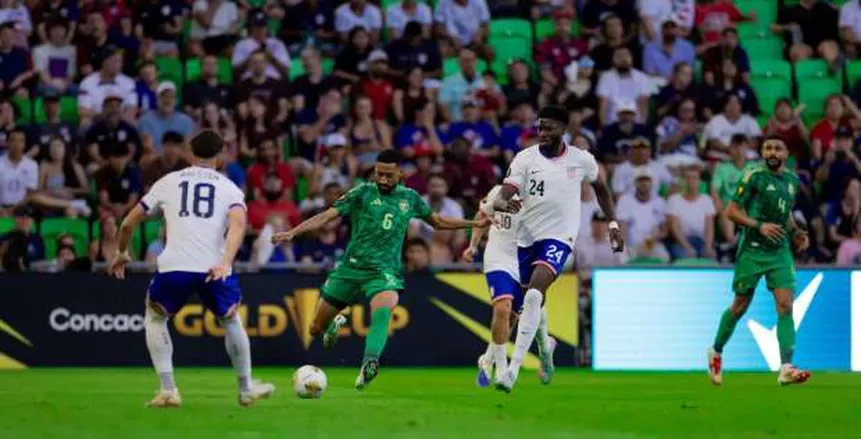 السعودية تتعرض للهزيمة أمام الولايات المتحدة في بطولة الكأس الذهبية السعودية تتعرض للهزيمة أمام الولايات المتحدة في بطولة الكأس الذهبية