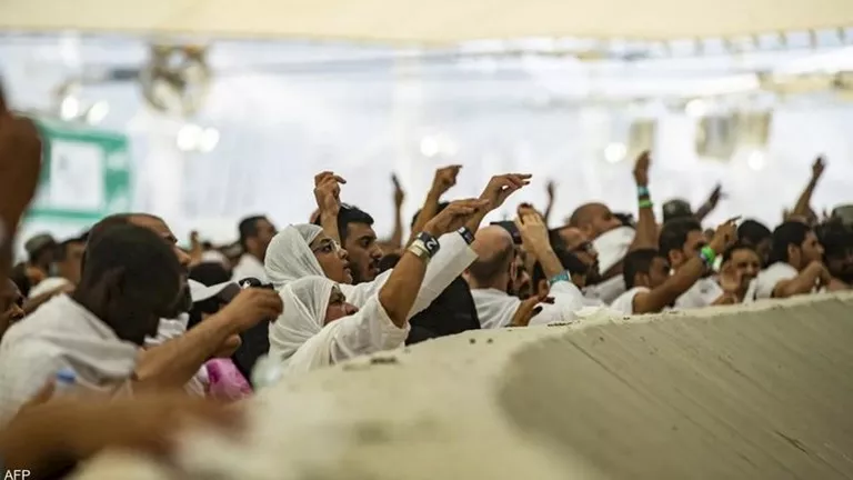 السعودية تطالب الحجاج بالالتزام بالتوجيهات خلال أيام التشريق السعودية تطالب الحجاج بالالتزام بالتوجيهات خلال أيام التشريق