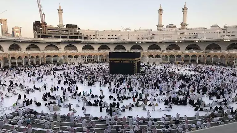 السعودية تطلق أنظمة جديدة لتأشيرات العمرة 2025.. التفاصيل الكاملة السعودية تطلق أنظمة جديدة لتأشيرات العمرة 2025.. التفاصيل الكاملة