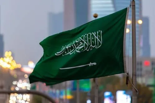 السعودية تعبر عن استنكارها لانتهاك سيادة إيران وتحث على التهدئة السعودية تعبر عن استنكارها لانتهاك سيادة إيران وتحث على التهدئة