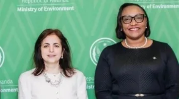 السفيرة المصرية في رواندا تجتمع مع وزيرة البيئة الرواندية