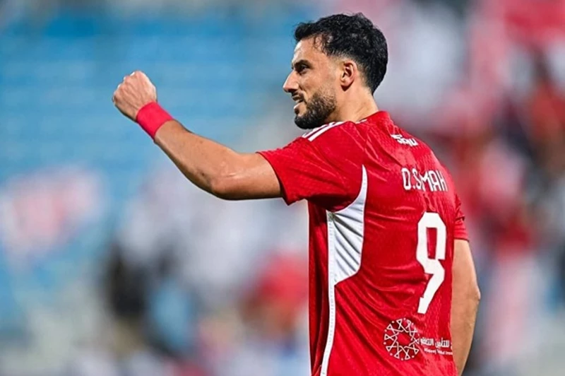 السومة ينافس مرموش وربيعة.. مهاجم سوريا يرتدي الرقم 99 مع الوداد المغربي السومة ينافس مرموش وربيعة.. مهاجم سوريا يرتدي الرقم 99 مع الوداد المغربي