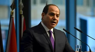 السيسي في الذكرى السنوية لثلاثين يونيو: التحديات كبيرة لكننا نؤمن بأننا لا ننحني سوى لله