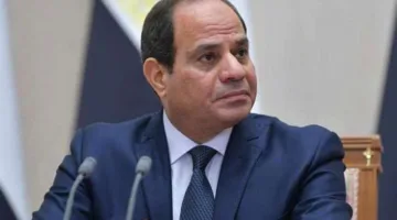 السيسي يتابع مراسم أداء اليمين لرؤساء الهيئات القضائية الجدد ويمنح وسام الجمهورية للرؤساء السابقين.