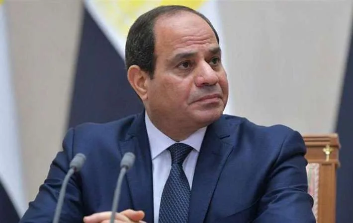 السيسي يتابع مراسم أداء اليمين لرؤساء الهيئات القضائية الجدد ويمنح وسام الجمهورية للرؤساء السابقين.