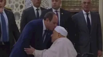 السيسي يتقبل رأس الدكتور أحمد عمر هاشم ويعلن عن 3 آلاف وظيفة جديدة