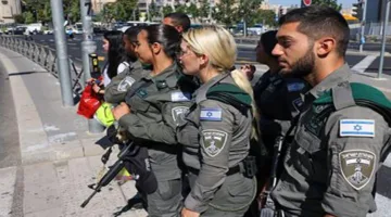 الشرطة الإسرائيلية تطلب إخلاء المنازل بعد نشوب حرائق كبيرة في حيفا والجليل