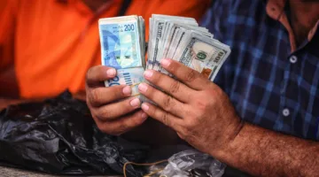 الشيكل الإسرائيلي يستعيد معظم خسائره بارتفاع 2% مقابل الدولار