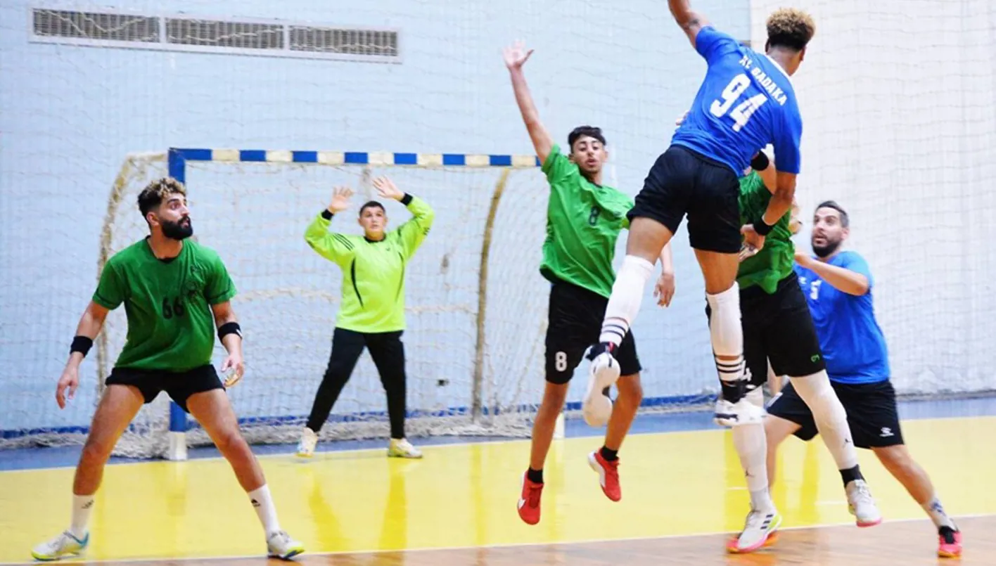 الصداقة والجيش يتنافسان لتحديد المتأهل إلى نهائي بطولة كرة اليد الصداقة والجيش يتنافسان لتحديد المتأهل إلى نهائي بطولة كرة اليد