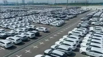 الصين تطالب الشركات الكبرى بالتوقف عن بيع سياراتها الجديدة كسيارات مستعملة.