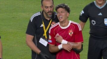 الطبيب المسؤول عن لاعبي الأهلي: إمام عاشور سيغيب لمدة 6 أسابيع