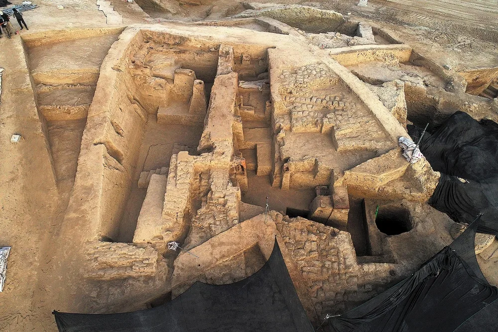 العثور على 100 موقع من الحقبة الحجرية القديمة في الصين