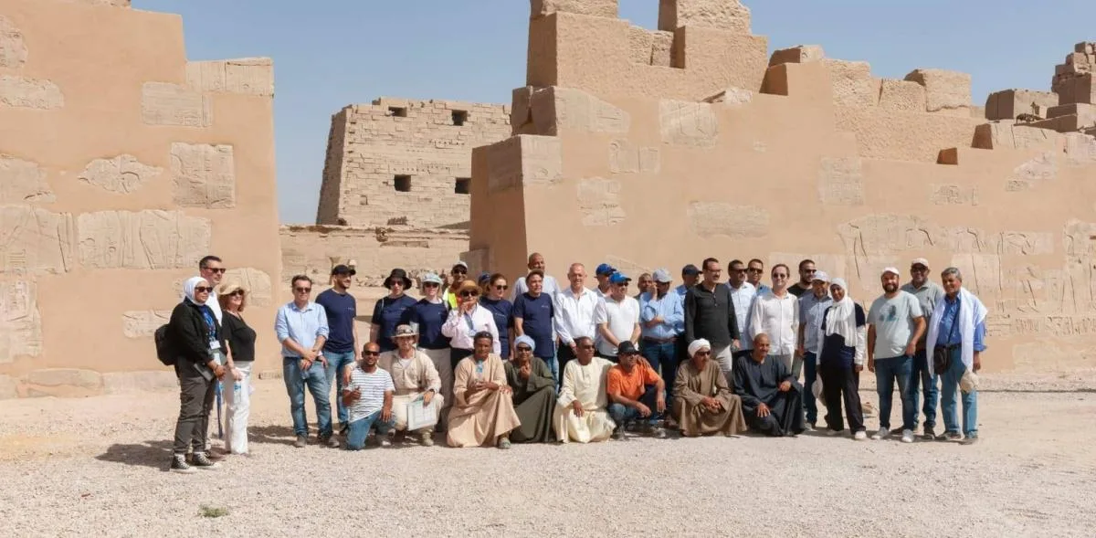 العثور على توابيت خشبية وآثار تاريخية في الأقصر العثور على توابيت خشبية وآثار تاريخية في الأقصر