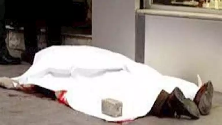 العثور على جثة شخص بالقرب من مصنع الرنجة في أوسيم العثور على جثة شخص بالقرب من مصنع الرنجة في أوسيم