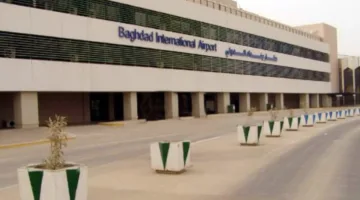 العراق يحظر الطيران ويعلق كافة الرحلات الجوية في جميع المطارات.