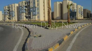 الغردقة تُحسن المدخل الشمالي وتجمّل المدينة بتلوين الأرصفة