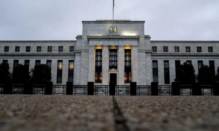 الفيدرالي الأمريكي يحافظ على أسعار الفائدة رغم مطالبة ترامب بالتغيير الفيدرالي الأمريكي يحافظ على أسعار الفائدة رغم مطالبة ترامب بالتغيير