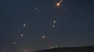 «القاهرة الإخبارية»: المؤشرات الأولية تدل على إطلاق إيران 10 صواريخ نحو إسرائيل