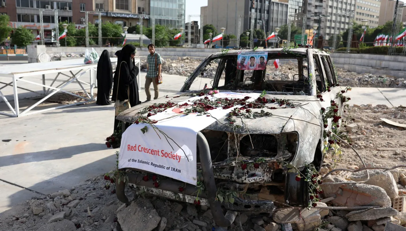 القصف متواصل… الجيش الإسرائيلي يطلب إخلاء وسط طهران. القصف متواصل… الجيش الإسرائيلي يطلب إخلاء وسط طهران.