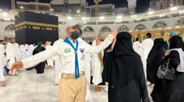 الكشافة السعودية تستمر في تعزيز جهود إدارة الحشود في الحرم المكي