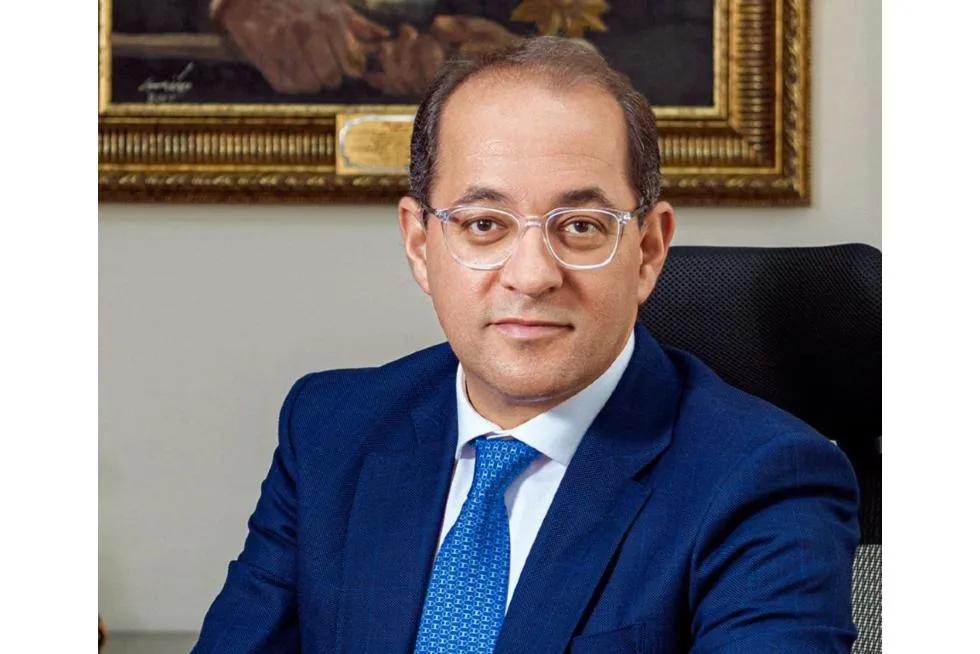 «المالية» تفسر: تخصيص أرض فاخرة في البحر الأحمر لإصدار صكوك «لا يعني بيعها» (تفاصيل) «المالية» تفسر: تخصيص أرض فاخرة في البحر الأحمر لإصدار صكوك «لا يعني بيعها» (تفاصيل)
