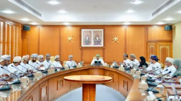 المجلس البلدي في جنوب الباطنة يستعرض مجموعة من المشاريع الخدمية والتنموية