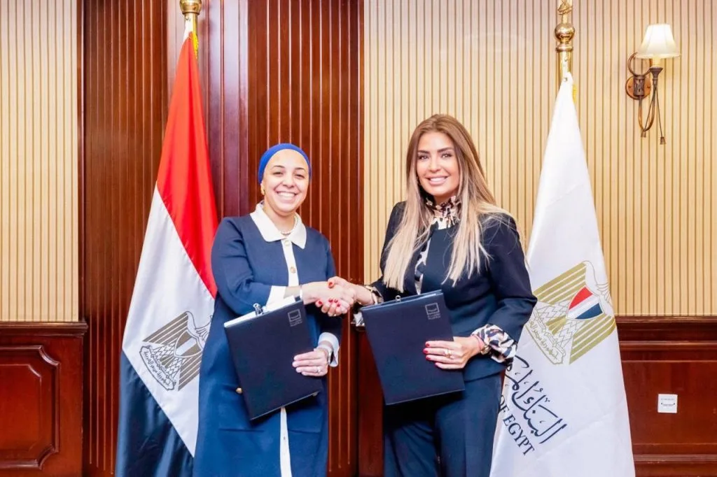 المركزي وحياة كريمة يبرمان اتفاقية لتطوير الجهود التطوعية المركزي وحياة كريمة يبرمان اتفاقية لتطوير الجهود التطوعية