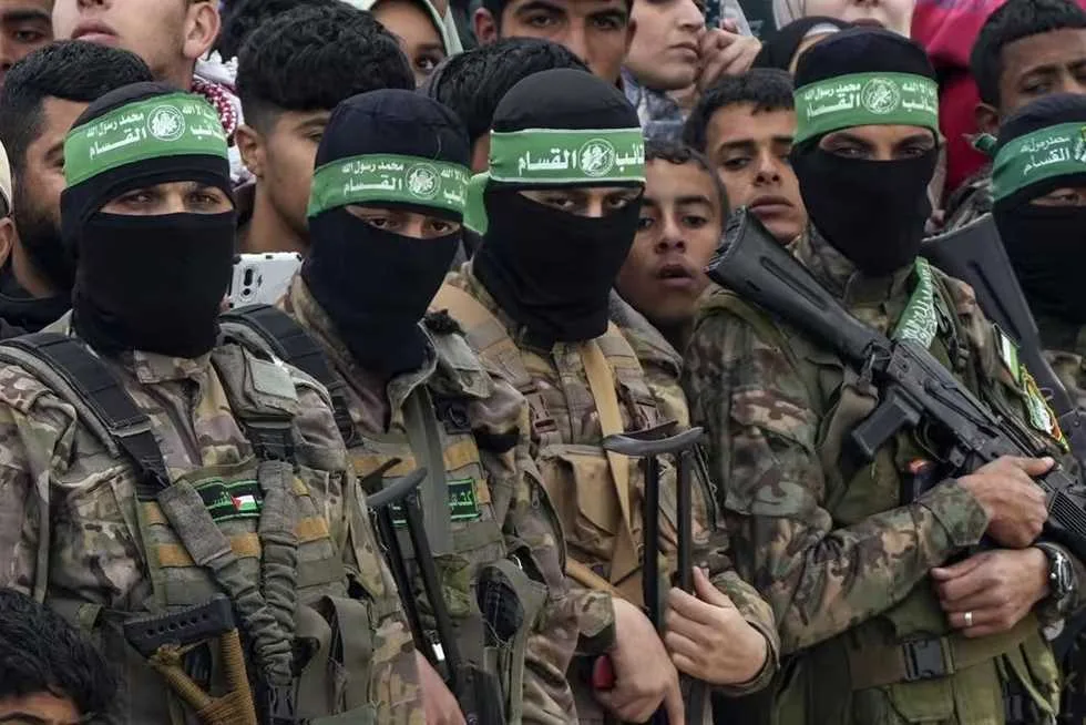 المسافة صفر: مواجهات عنيفة بين كتائب القسام والقوات الإسرائيلية في جباليا المسافة صفر: مواجهات عنيفة بين كتائب القسام والقوات الإسرائيلية في جباليا